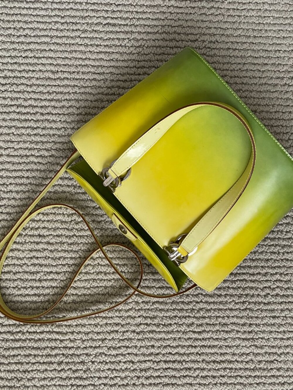 Salvatore Ferragamo Handbag/Shoulder Bag - Picture 8 of 9